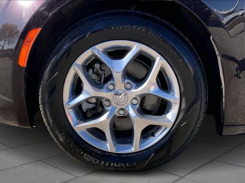 Used 2019 Chrysler Pacifica Limited FWD image 14