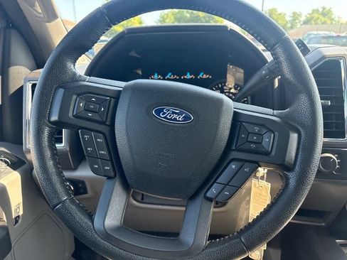 Used 2016 Ford F150 XLT w/ Equipment Group 302A Luxury AWD/4WD image 16