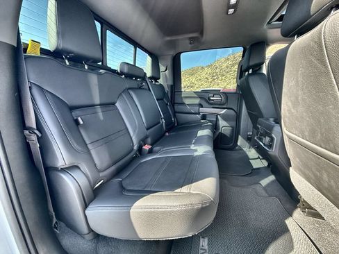 Used 2022 GMC Sierra 3500 Denali w/ Denali Ultimate Package AWD/4WD image 27
