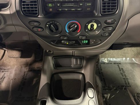 Used 2005 Toyota Tundra SR5 AWD/4WD image 3