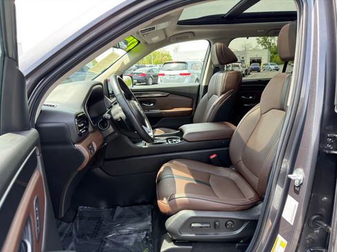Used 2025 Honda Pilot Elite image 10