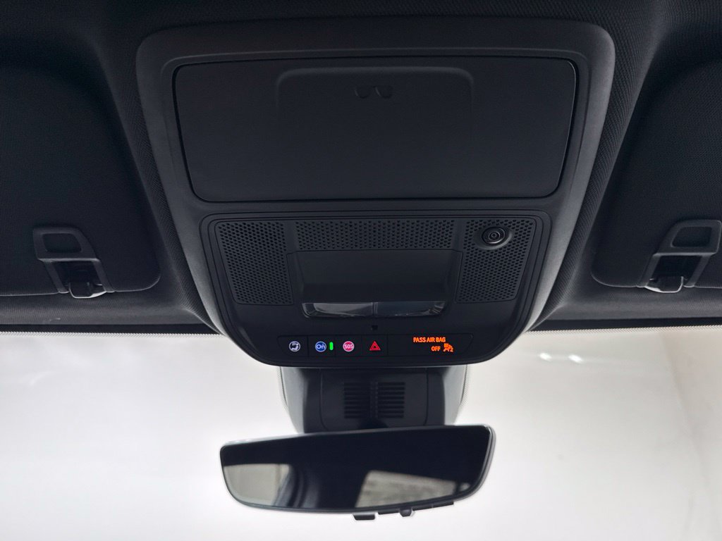 New 2027 GMC Terrain AT4 w/ Convenience Package III AWD/4WD image 14