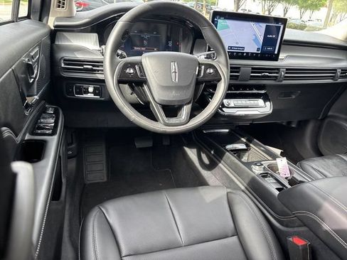 Used 2023 Lincoln Corsair FWD w/ Equipment Group 101A image 16