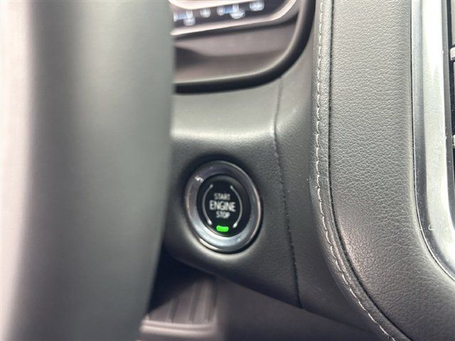 Used 2023 GMC Yukon SLE w/ Gmc Pro Safety Plus Package AWD/4WD image 17