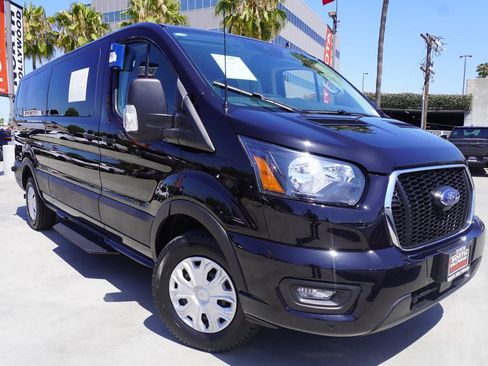 Used 2024 Ford Transit 350 XLT RWD image 2