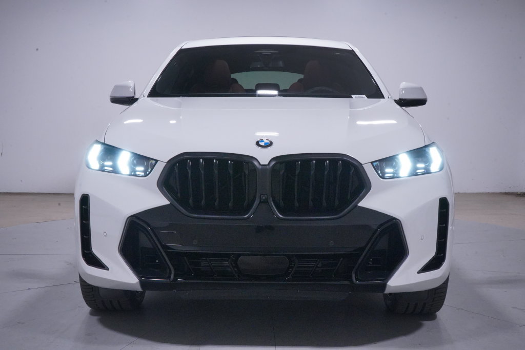 Used 2024 BMW X6 xDrive40i w/ M Sport Professional Package AWD/4WD image 4