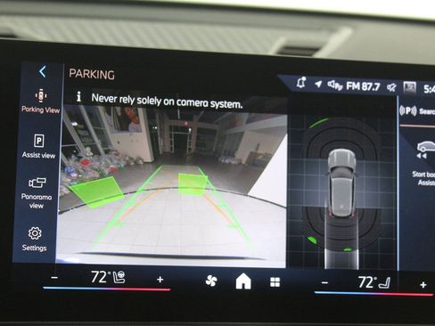 Used 2025 BMW X1 xDrive28i w/ Convenience Package image 36