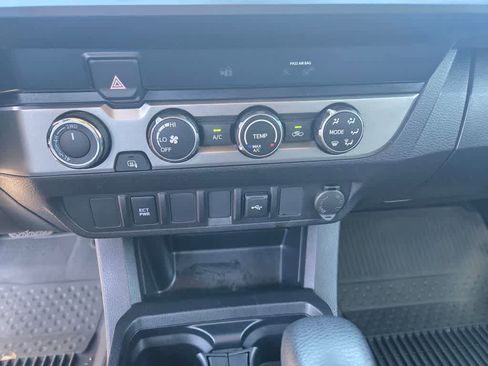 Used 2023 Toyota Tacoma SR w/ SR Convenience Package AWD/4WD image 15