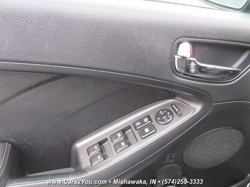 Used 2015 Kia Forte EX w/ Protection Package image 8
