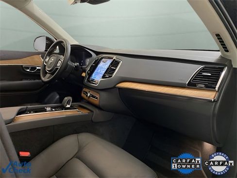 Used 2025 Volvo XC90 B6 Plus image 82