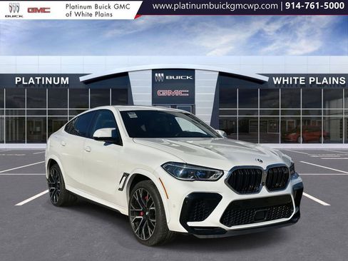 Used 2023 BMW X6 M image 1