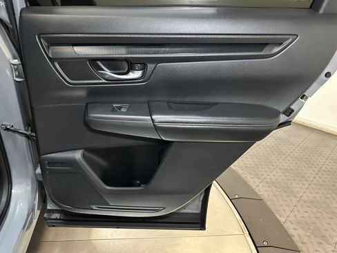 Certified 2024 Honda CR-V LX image 33