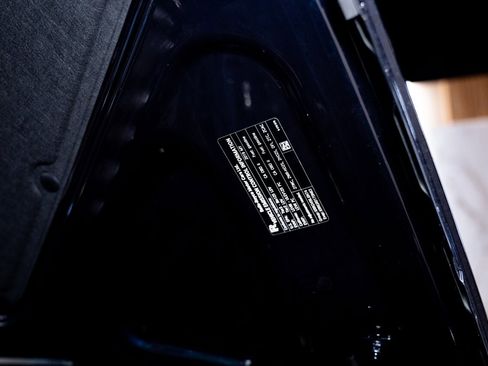 Used 2019 Rolls-Royce Dawn image 34