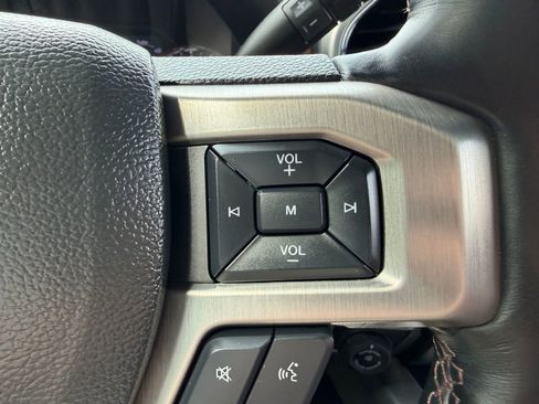 Used 2022 Ford F250 Platinum AWD/4WD image 15