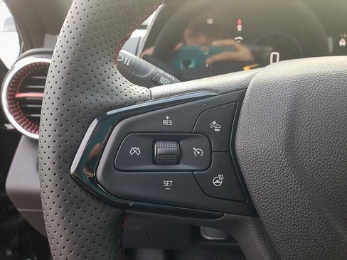 New 2026 Chevrolet Trax RS w/ Driver Confidence Package image 19