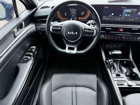 Used 2025 Kia K5 GT FWD image 16