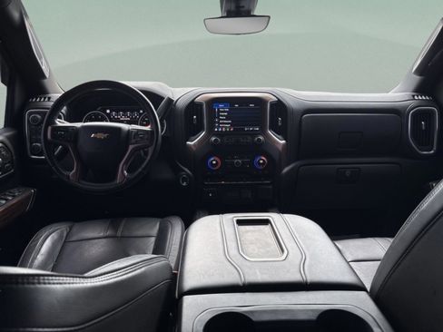 Used 2021 Chevrolet Silverado 2500 High Country w/ Z71 Off-Road Package image 11