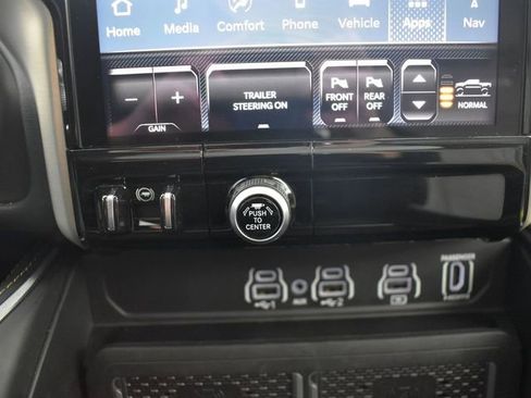 Used 2025 RAM 1500 Tungsten w/ Towing Technology Group image 42