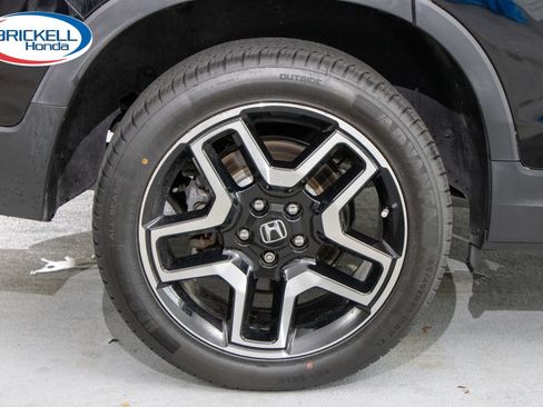 Certified 2023 Honda Passport Elite image 35