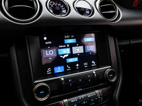 Used 2016 Ford Mustang Shelby GT350R w/ GT350R Equipment Group 920A image 74