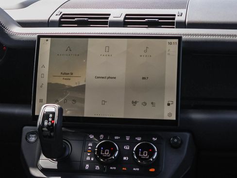 New 2026 Land Rover Defender 110 AWD/4WD image 26