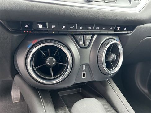 Certified 2024 Chevrolet Blazer LT w/ Convenience Package image 16