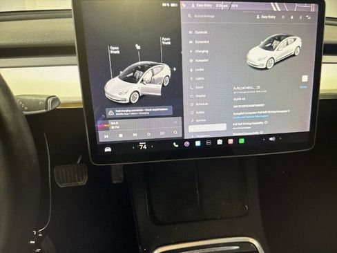 Used 2021 Tesla Model 3 Standard Range image 7