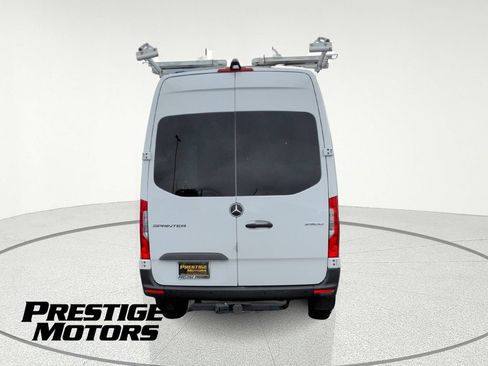 Used 2022 Mercedes-Benz Sprinter 2500 w/ Parking Package image 7