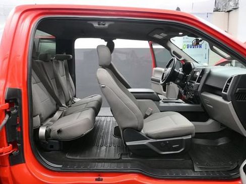 Used 2019 Ford F150 XLT w/ Equipment Group 302A Luxury AWD/4WD image 12