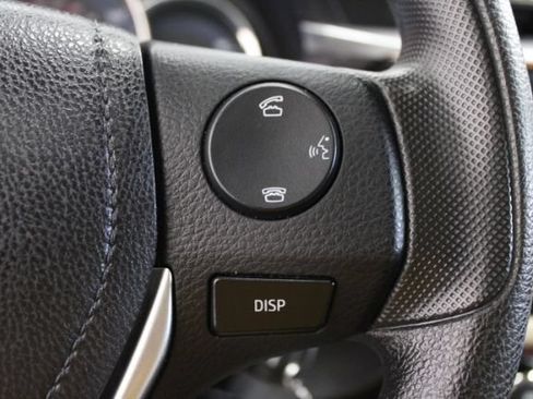 Used 2015 Toyota Corolla LE FWD image 16