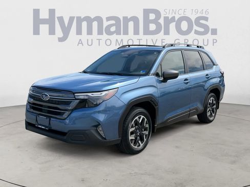 Certified 2025 Subaru Forester Premium w/ Convenience Package #2 image 8