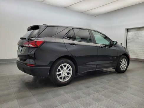 Used 2024 Chevrolet Equinox LS w/ LS Convenience Package image 10