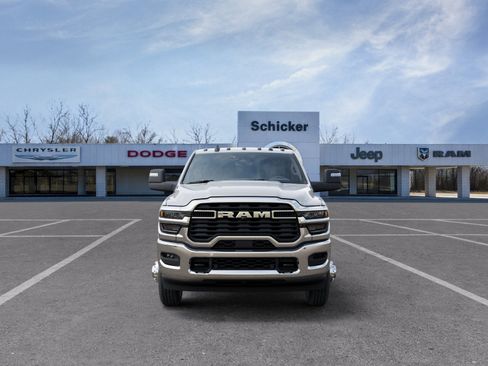 New 2026 RAM 3500 Big Horn AWD/4WD image 21