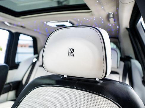 Used 2019 Rolls-Royce Cullinan image 42