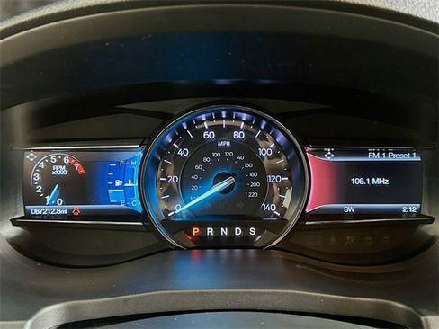 Used 2018 Ford Explorer Limited image 19