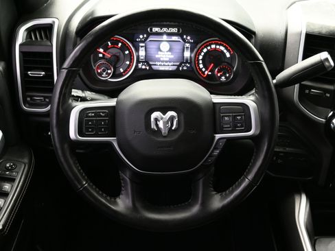 Used 2020 RAM 2500 Big Horn w/ Level 2 Equipment Group AWD/4WD image 15