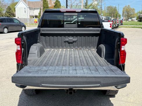 Used 2021 Chevrolet Silverado 1500 LT w/ True North Edition Plus image 32