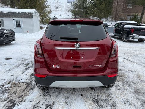 Used 2022 Buick Encore Preferred w/ Safety Package image 4