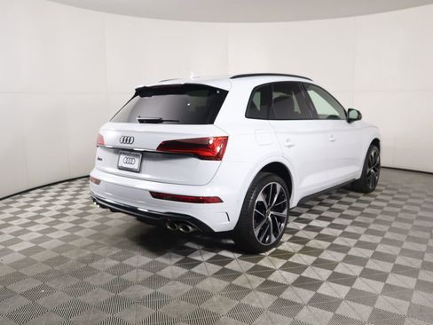 Certified 2023 Audi SQ5 Prestige w/ Prestige Package image 5