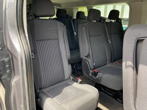 Used 2016 Ford Transit 350 XLT image 28