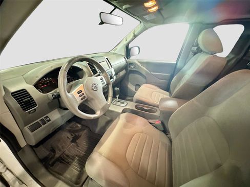 Used 2021 Nissan Frontier S image 11