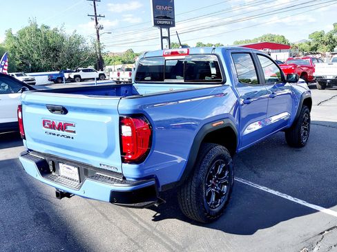New 2025 GMC Canyon Elevation w/ Convenience Package image 5