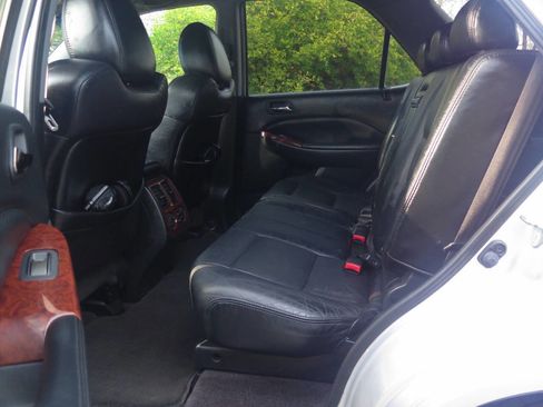 Used 2004 Acura MDX Touring image 7