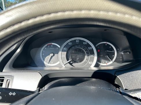 Used 2013 Honda Accord LX image 18