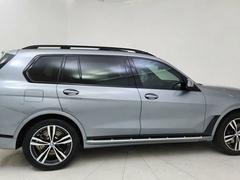 Used 2026 BMW X7 xDrive40i image 6