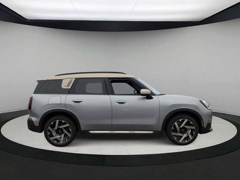 New 2026 MINI Cooper Countryman S image 9