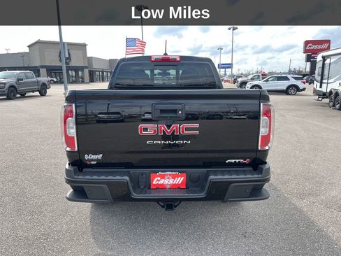 Used 2022 GMC Canyon AT4 w/ Trailering Package AWD/4WD image 5