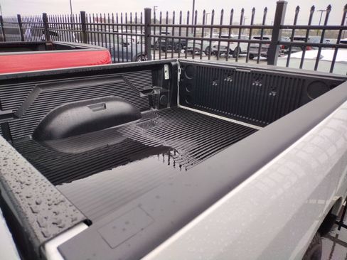 Used 2024 RAM 1500 Classic SLT image 6