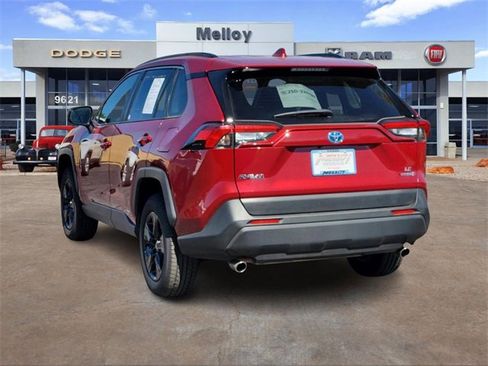 Used 2024 Toyota RAV4 LE image 4