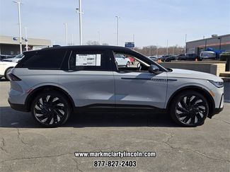 New 2026 Lincoln Nautilus Reserve w/ Jet Appearance Package video 2